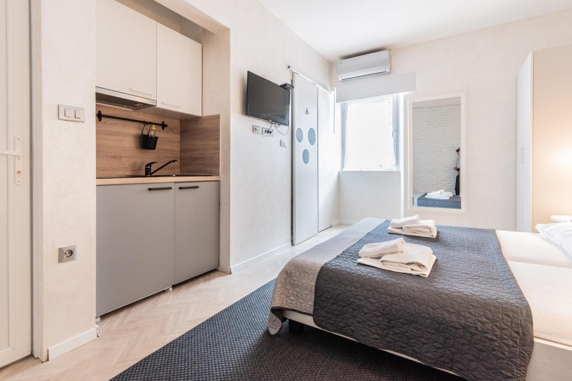 L&B Old Town Studio Apartments Pula Ruang foto